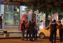 Video oyun salonuna yapılan silahlı saldırıda 3 kişi yaralandı