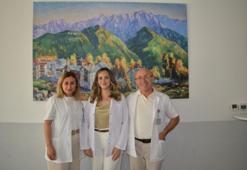 Antalyalı anne ve babanın gururu! Görev yaptığı hastanede doktor oldu