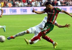 Karşıyaka'da Veysel Karani ve Emircan Aytekin depremi!