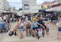 Manavgat’ta iğne atsan yere düşmedi: Yağmur bastırdı, turist pazara akın etti!