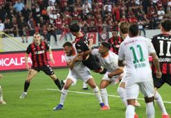 Çorum FK - Corendon Alanyaspor maçında 3 puan 2 golle geldi
