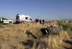 Refüje çarpan otomobil şarampole devrildi