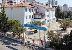 Kahramanmaraş'ta 10 kişinin saldırı sonucu hayatını kaybettiği okul binası hakkında karar verildi
