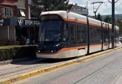 Anadolu Üniversitesi öğrencilerine yönelik tramvay duyurusu