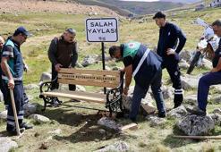 Muhammed Salah oturdu, turistler akın etti! Trabzon’da bu taş şimdi fenomen: Yanına bank yerleştirildi