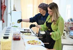 'Köyde pizza mı olur?' dediler, tarlaya giden köylülerden şehir dışından gelenlere kadar herkesin gözdesi oldu! Şehir dışından gelenler var