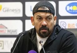 Servet Çetin Vanspor'a gidecek derken yeni takımı şaşırttı