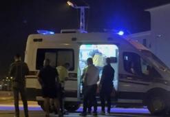 Otomobil ile çarpışan motosiklet sürücüsü yola savruldu