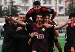 Eskişehirspor, 1922 Akşehirspor'u dağıttı! Hasan Kaya'dan gol şov