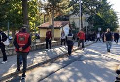 Eskişehir’de okul çevrelerine sıkı denetim: 342 kişi sorgulandı, plakasız motosiklet trafikten men edildi