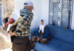 Köyde duyan inanmıyor! Karısına 58 yıldır aynı şeyi yapıyor