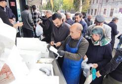 Palamudun tanesi 50 TL: Kars'ta vatandaşlar balık tezgâhlarını boşalttı