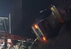 Sürücüsünün kontrolünü kaybettiği otomobil takla attı