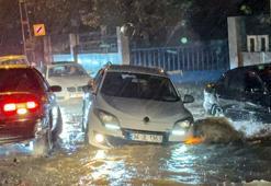 Sağanak yağış ve fırtına İstanbul'da hayatı olumsuz etkiledi! Okullar tatil edildi