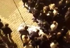 Aracını park ederken fren yerine gaza basınca yayaya çarptı