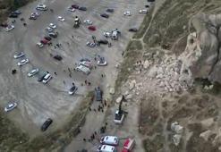 Kapadokya'da peribacasından kopan kayalar düştü; 2 ölü, 1 yaralı