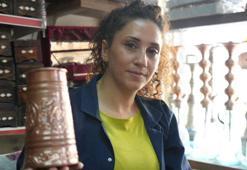 Hobi olarak başladığı bakırcılık mesleğinde usta oldu hünerleriyle erkeklere taş çıkartıyor