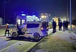 Kepçe ile otomobilin çarpıştığı kazada 1 kişi yaralandı