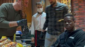 Mario Balotelli'ye 'boru kebabı' ziyafeti; 'Doping etkisi yarattı'