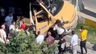  İstanbul'da trafikte akılalmaz olay