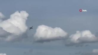 ABD'deki uçuş gösterisinde facianın eşiğinden dönüldü