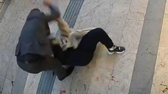 Gümüşhane'de kan donduran olay! Çarşının orta yerinde eşine bıçakla saldırdı