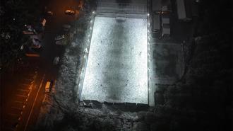 Halı saha aşkı engel tanımadı: Kar altında keyfi