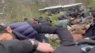 Kocaeli'de belediye otobüsü şarampole yuvarlandı! Çok sayıda yaralı var: Korku dolu dakikalar kamerada