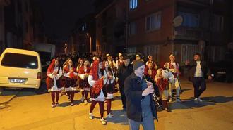 İnegöl’de bu gece davul sesleri kesildi! Vatandaşlar bakın nasıl sahura kalktı?