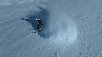 Ejder Tepesi’nde bulutların arasından nefes kesen iniş!