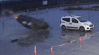 Edirne'de otomobilin 60 metre boyunca defalarca takla attığı kaza kamerada