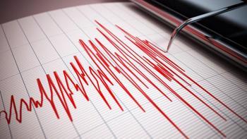 Antalya'da 3.9 büyüklüğünde korkutan deprem