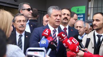 CHP Genel Başkanı Özel, Eskişehir'de açıklamalarda bulundu: