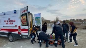 Konya'da üzerine iskele düşen 2 işçi yaralandı