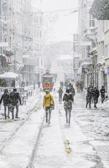 Tüm Türkiye kara teslim olacak! Uzmanlar uyardı: Kış 15 derecelik düşüşle geliyor