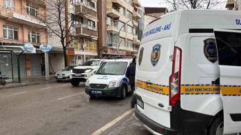 Kocaeli'de 1 kişi sokakta ölü bulundu