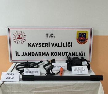 Kayseri’de kaçak kazıya 3 gözaltı