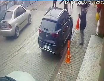 Öğretmene silahla saldıran veli: Herkesin çocuğu kendine kıymetli