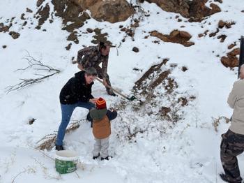Erzincan'da hayata geçti: Kar yağınca herkes yollara çıktı