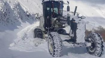 Elazığ'da kardan kapanan 79 köy yolu ulaşıma açıldı