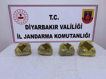 Diyarbakır’da uyuşturucu tacirlerine operasyonda 16 şüpheliye işlem yapıldı