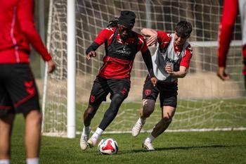 Samsunspor, Fenerbahçe maçı için Antalya’da hazırlıklarına devam ediyor