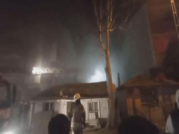 Silivri'yi alevler aydınlattı: Her yeri sardı