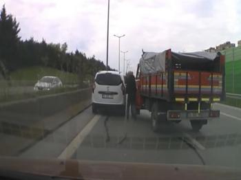 Kartal'da takip etti sonra da saldırdı: Kamyon şoförüne 180 bin TL ceza!