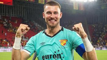 Göztepe'de Lis yuvadan uçuyor! İranlı kaleci iddiası