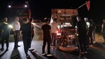 Sungurlu'da kamyon ile traktör çarpıştı 1 kişi hayatını kaybetti
