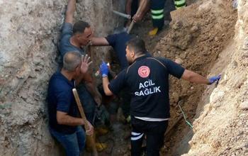 Göçük altında kalan işçiyi itfaiye ekipleri çıkardı
