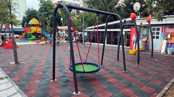 Avcılar'da 5 günde 4 kişi yaralandı! Çocuk parkındaki o oyuncak kaldırıldı