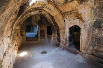 Güzelyurt’ta 1640 yıllık tarih: Manastır vadisi geçmişe kapı aralıyor