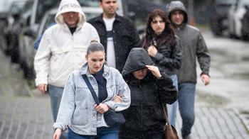 Meteoroloji’den peş peşe uyarılar! Gök gürleyecek, sağanak ve fırtına geliyor: İşte yağış beklenen iller